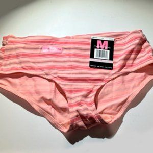 2 pairs of NWT panties - Maidenform One Fab Fit hipster and Hanes thong